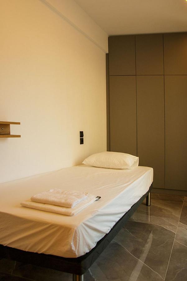 P J Luxury Suites Serres Exterior foto
