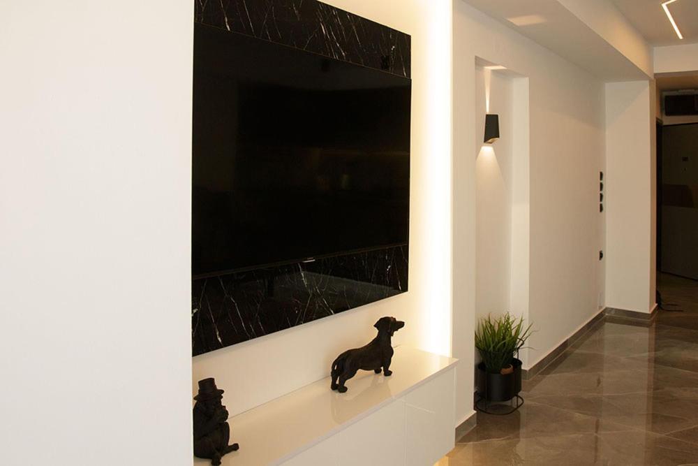 P J Luxury Suites Serres Exterior foto