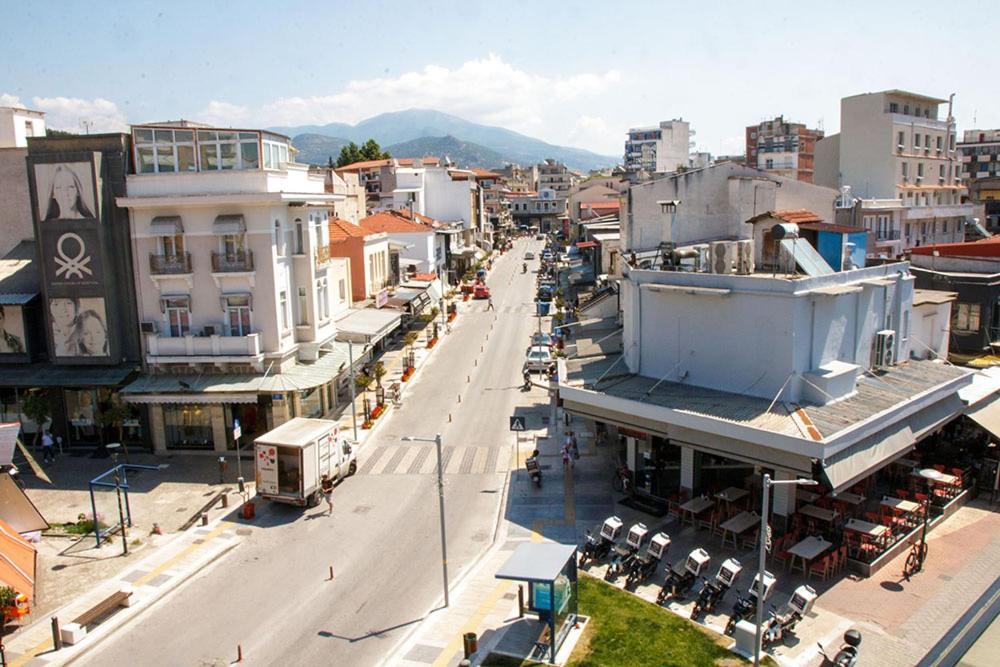 P J Luxury Suites Serres Exterior foto